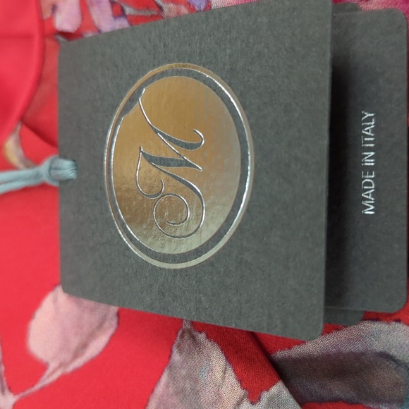 Flower dress, size S ( feels more like M) - Picture 4 of 10